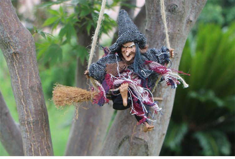 The Kitchen Witch